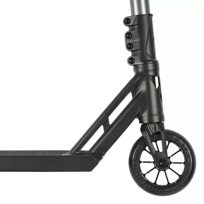 Trottinette Freestyle Triad Cursed 5.5 x 22