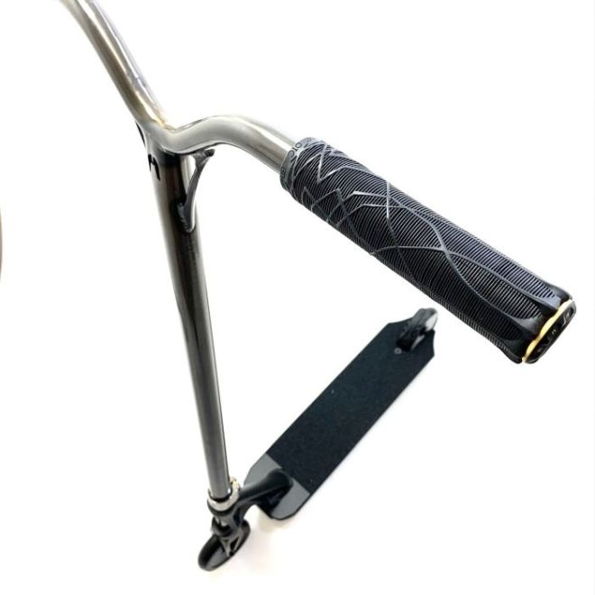 Trottinette custom Blunt Dynasty