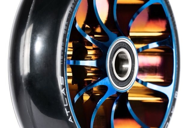 Roue Ethic Atlas 12STD 115 Chrome Blue