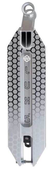 Striker Lux Five 490 Deck Silver