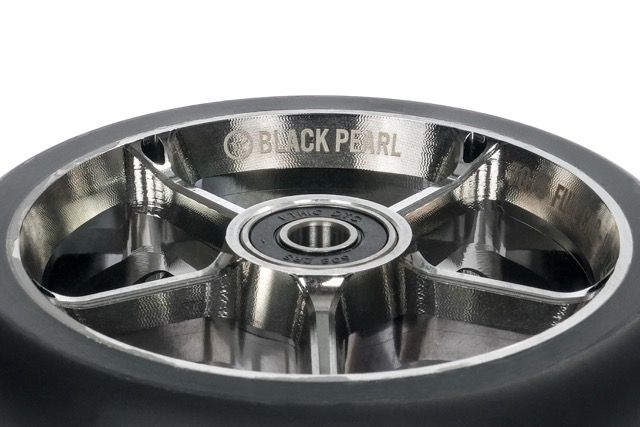 Roue Black Pearl Simple V3 110 Chrome
